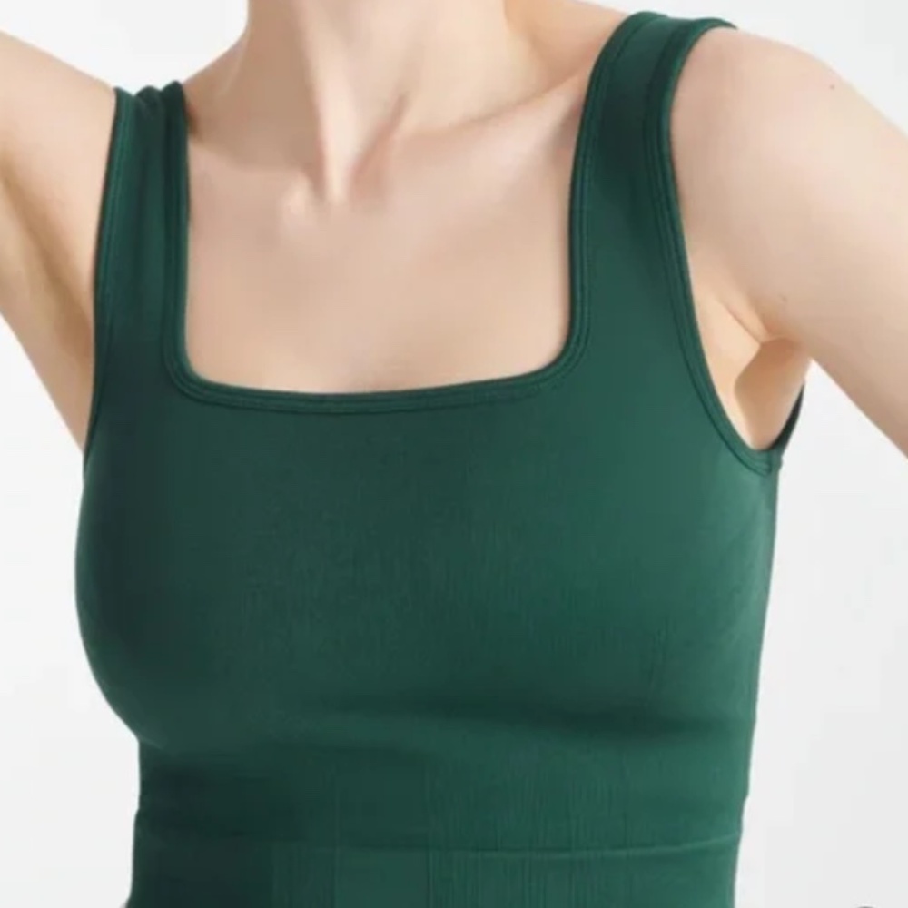 Knix Good to Go Cropped Tank Sz M Hunter Green